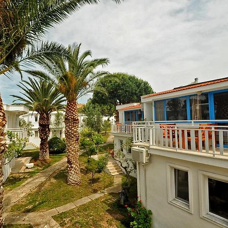 Hanedan Flora Apart Hotel Foca Exterior photo