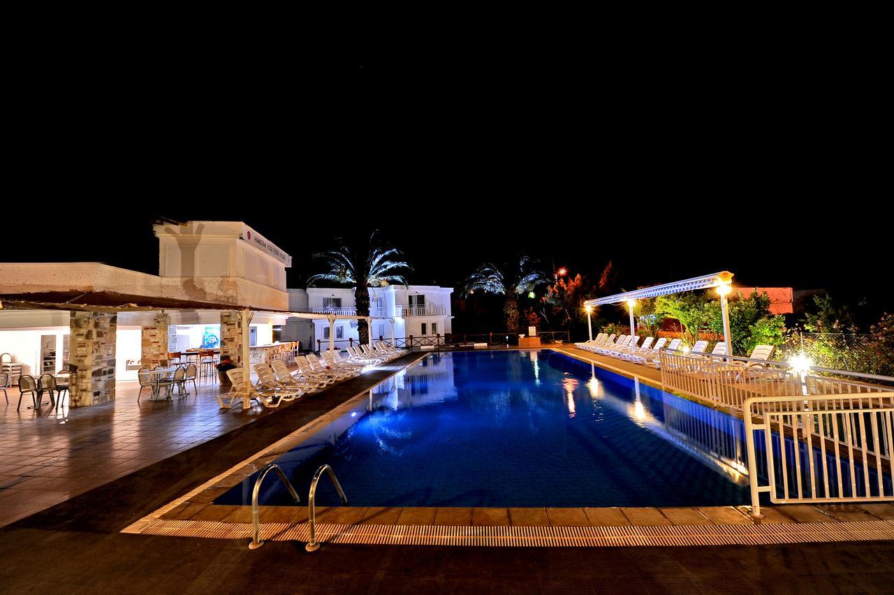 Hanedan Flora Apart Hotel Foca Exterior photo