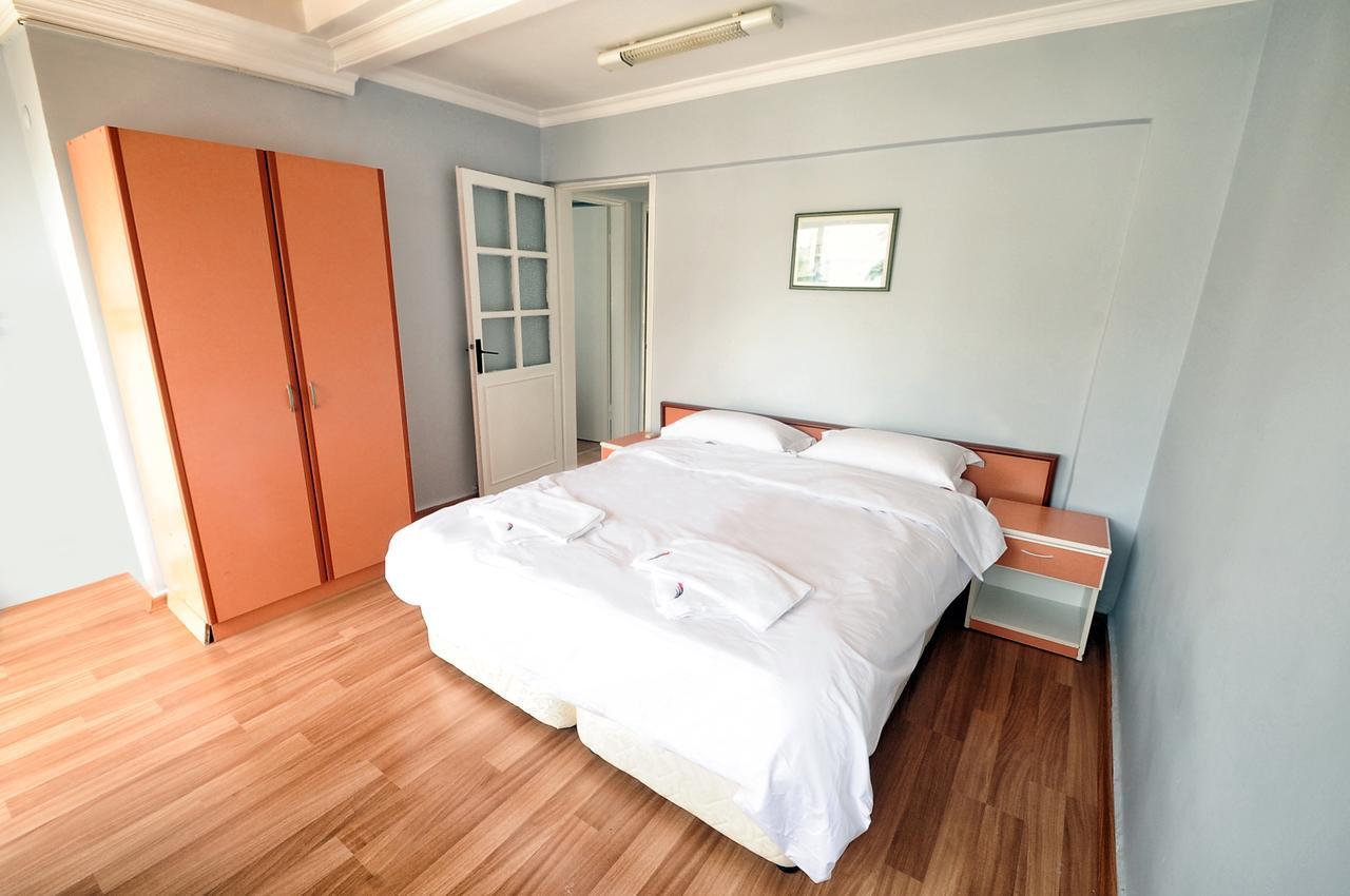 Hanedan Flora Apart Hotel Foca Exterior photo
