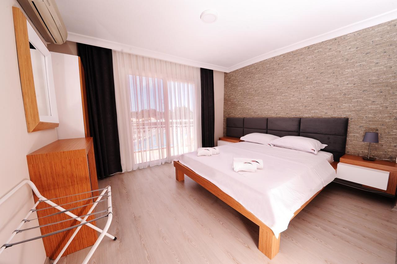 Hanedan Flora Apart Hotel Foca Exterior photo